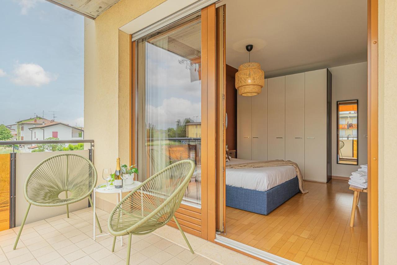 Hygge Family Apartment - One Step Away From The Lake!!! Sirmione Exterior photo