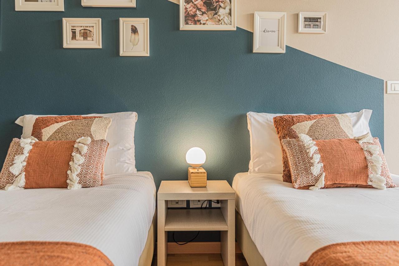 Hygge Family Apartment - One Step Away From The Lake!!! Sirmione Exterior photo